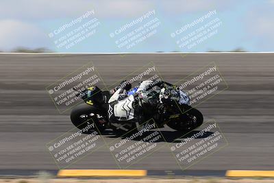 media/Apr-05-2024-Apex Assassins-CVMA Friday Practice (Fri) [[ee2ef04f2b]]/3-Racer 2/Session 3 (Bowl Speed Pans)/